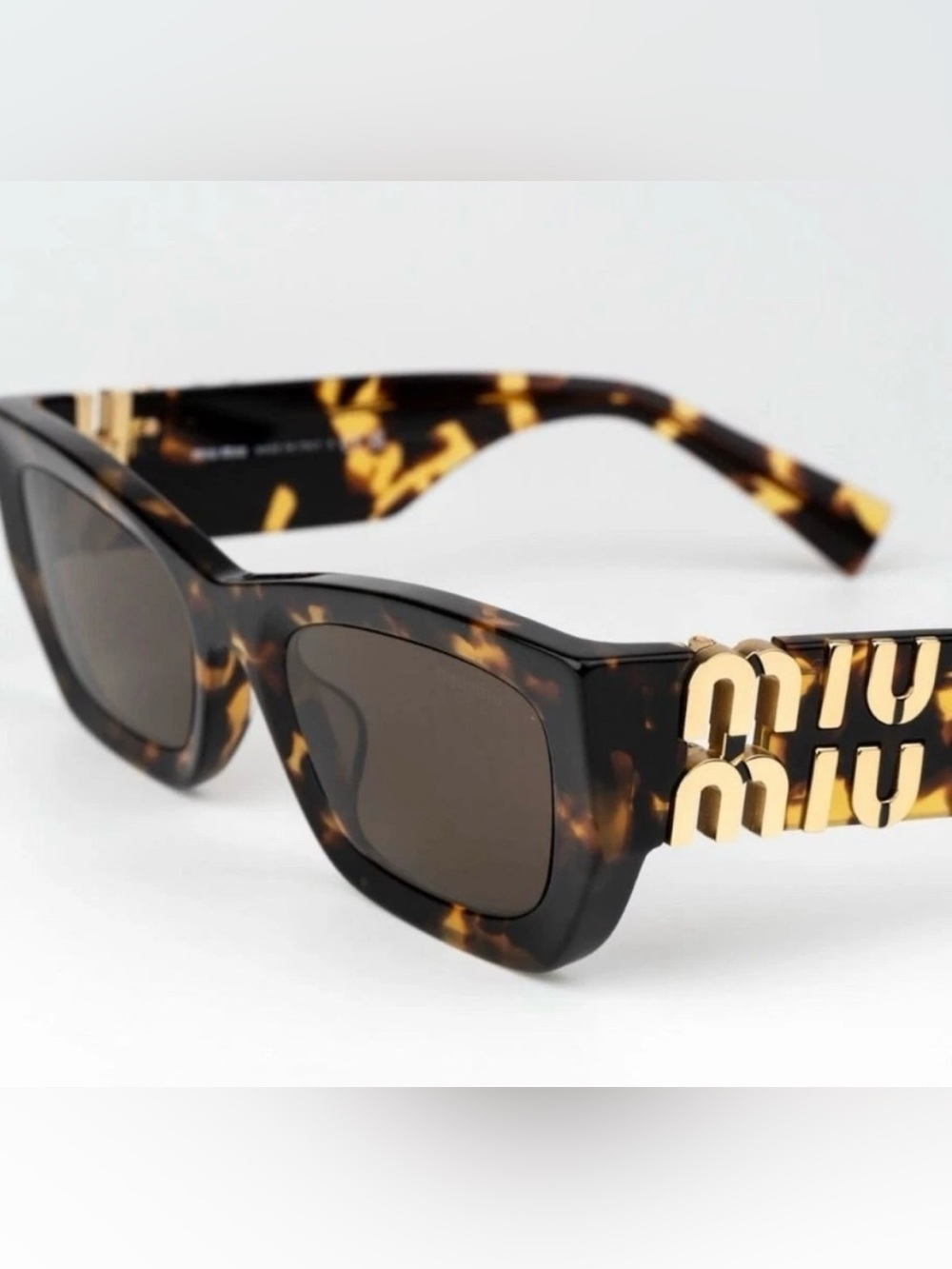 “ Miu Miu” Tortoiseshell Rectangular Sunglasses with Gold Accents - Picture 4 of 9